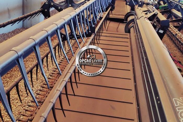 COLHEITADEIRA CASE 8120 ANO 2012