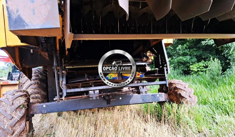 COLHEITADEIRA NEW HOLLAND TC4.90 COM 2 PLATAFORMAS