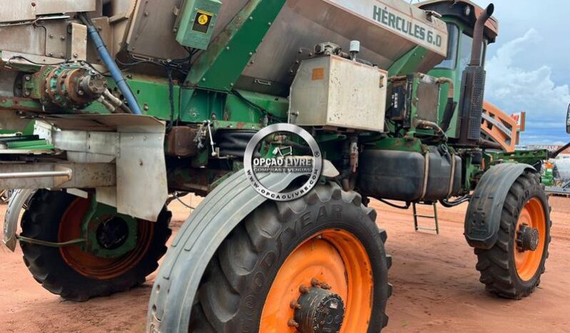 DISTRIBUIDOR AUTOPROPELIDO STARA HERCULES 6.0 ANO 2016