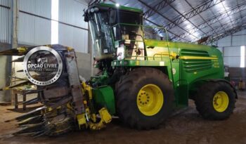 FORRAGEIRA JOHN DEERE 7450 ANO 2008 COM PLATAFORMA DE INVERNO