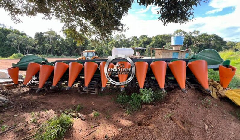 PLATAFORMA DE MILHO STARA BRAVA 8730 12X76 ANO 2011