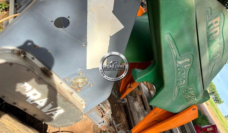 PLATAFORMA DE MILHO STARA BRAVA 8730 12X76 ANO 2011