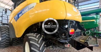 COLHEITADEIRA NEW HOLLAND 9060 ANO 2011 30PES (18)