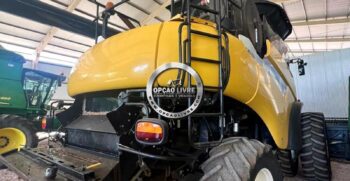 COLHEITADEIRA NEW HOLLAND 9060 ANO 2011 30PES (7)