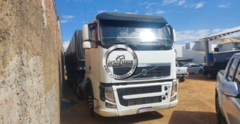 VOLVO FH 440 ANO 2011-12 (2)