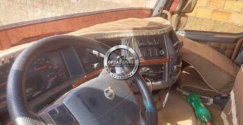 VOLVO FH 440 ANO 2011-12 (8)