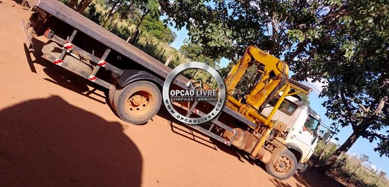 CAMINHÃO MUNCK VOLKS 15-190 ANO 2013