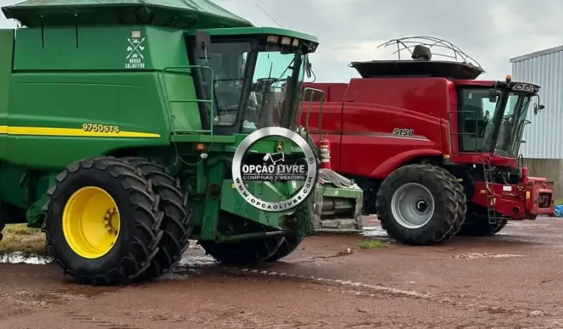 COLHEITADEIRA JOHN DEERE STS 9750 30 PÉS ANO 2004