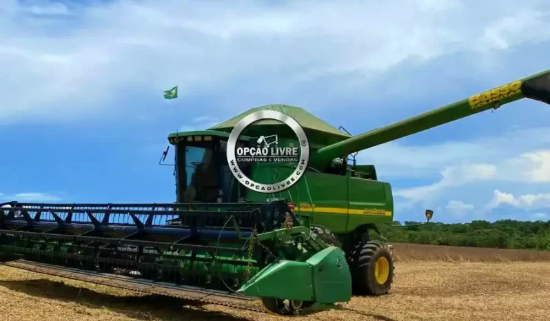 COLHEITADEIRA JOHN DEERE STS 9750 30 PÉS ANO 2004