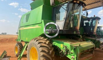 COLHEITADEIRA JOHN DEERE 1550 23 PES ANO 2004