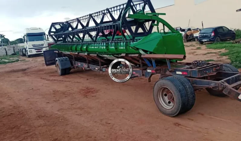 COLHEITADEIRA JOHN DEERE 1185 19 E 23 PES ANO 2001