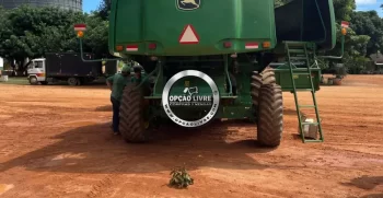 COLHEITADEIRA JOHN DEERE 9570 ANO 2009 (5)