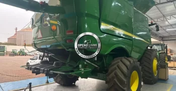 COLHEITADEIRA JOHN DEERE S680 40 PES DRAPER ANO 2015 (30)