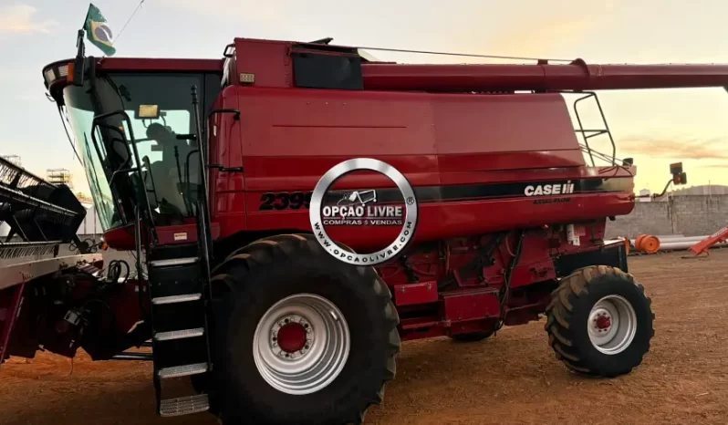 COLHEITADEIRA CASE 2399 ANO 2009 30 PÉS