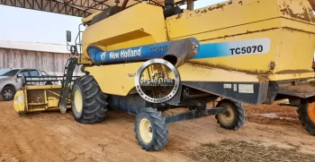 NEW HOLLAND 5070 ANO 2010 (4)