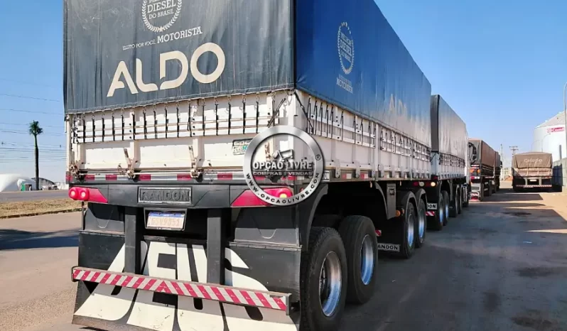 CARRETA BITREM 9 EIXO RANDON ANO 2004