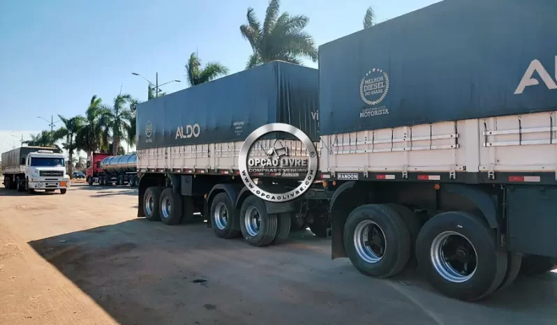 CARRETA BITREM 9 EIXO RANDON ANO 2004