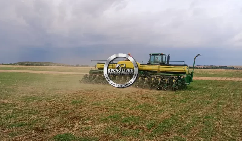 CONJUNTO TRATOR + PLANTADEIRA JOHN DEERE