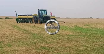 TRATOR + PLANTADEIRA JOHN DEERE (3)