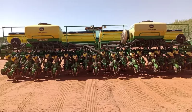 PLANTADEIRA JOHN DEERE CCS 2122 20X50 ANO 2016