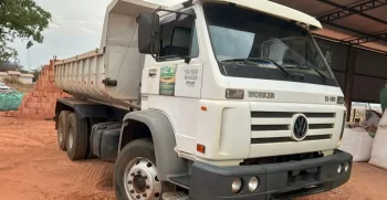 volks 13-180 caçamba (1)