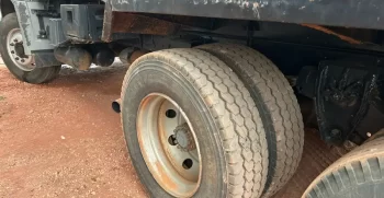 volks 13-180 caçamba (8)