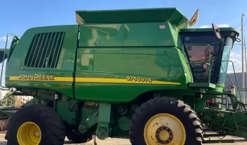 COLHEITADEIRA JOHN DEERE STS 9750 ANO 2005 COM 2 PLATAFORMAS