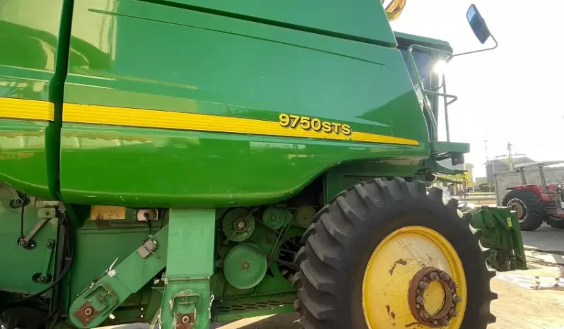 COLHEITADEIRA JOHN DEERE STS 9750 ANO 2005 COM 2 PLATAFORMAS