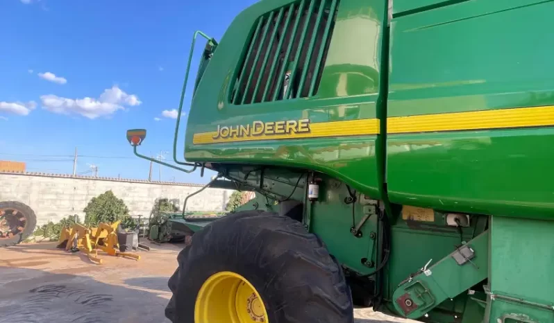COLHEITADEIRA JOHN DEERE STS 9750 ANO 2005 COM 2 PLATAFORMAS