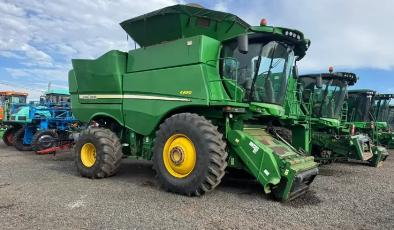 COLHEITADEIRA JOHN DEERE S680 40 PES DRAPER ANO 2015