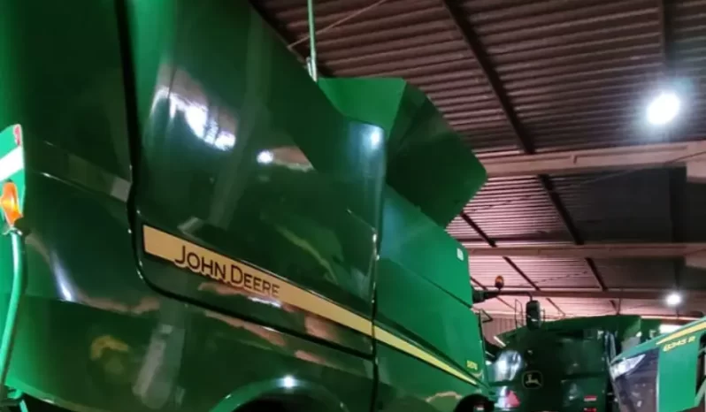 COLHEITADEIRA JOHN DEERE S670 35 PES CARACOL ANO 2014