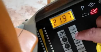 COLHEITADEIRA NEW HOLLAND TC5090 2011 (3)